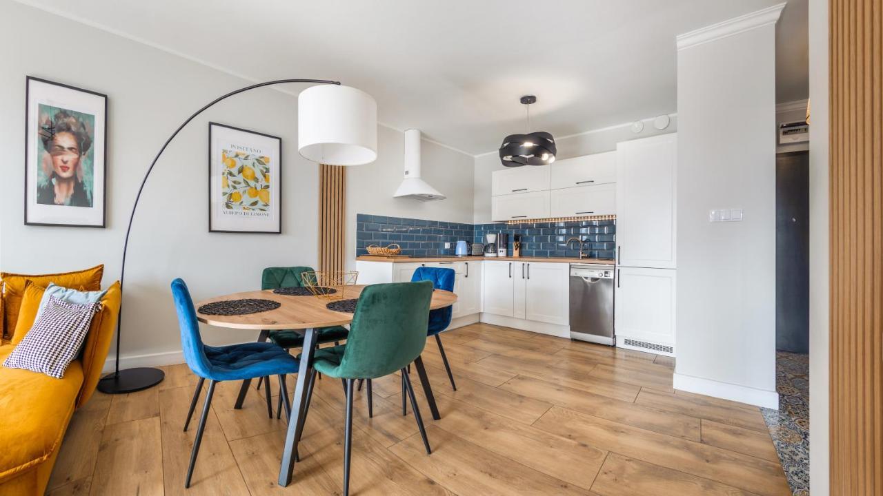 Apartamenty Sun & Snow Sagaris Z Basenem Dziwnów Buitenkant foto