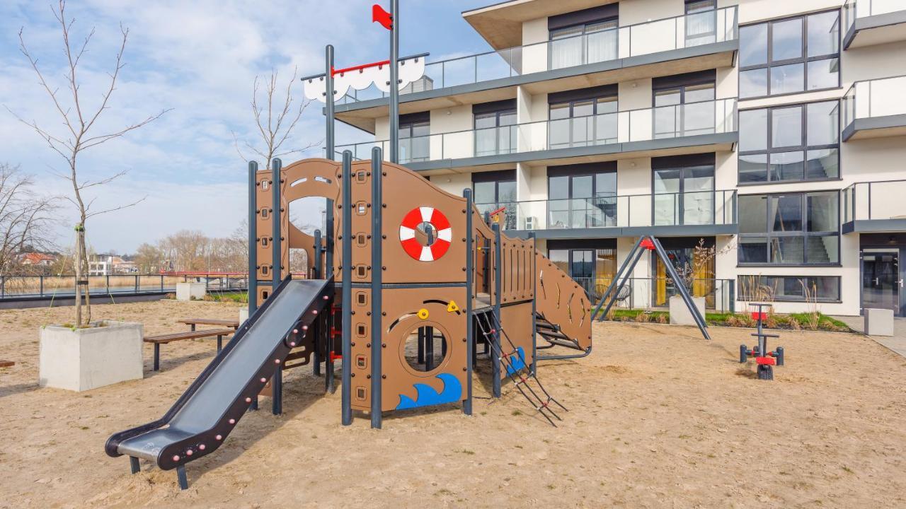 Apartamenty Sun & Snow Sagaris Z Basenem Dziwnów Buitenkant foto