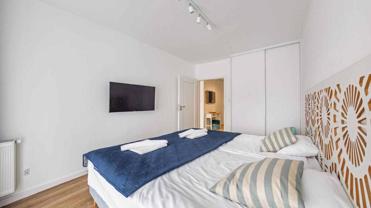 Apartamenty Sun & Snow Sagaris Z Basenem Dziwnów Buitenkant foto