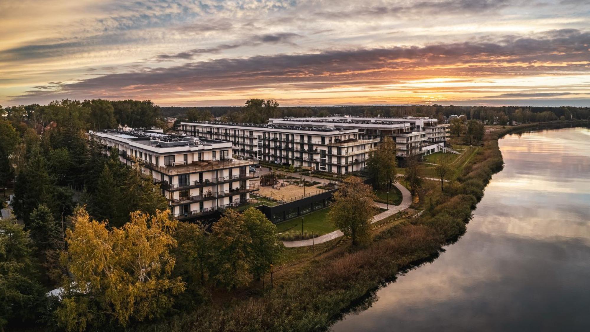 Apartamenty Sun & Snow Sagaris Z Basenem Dziwnów Buitenkant foto