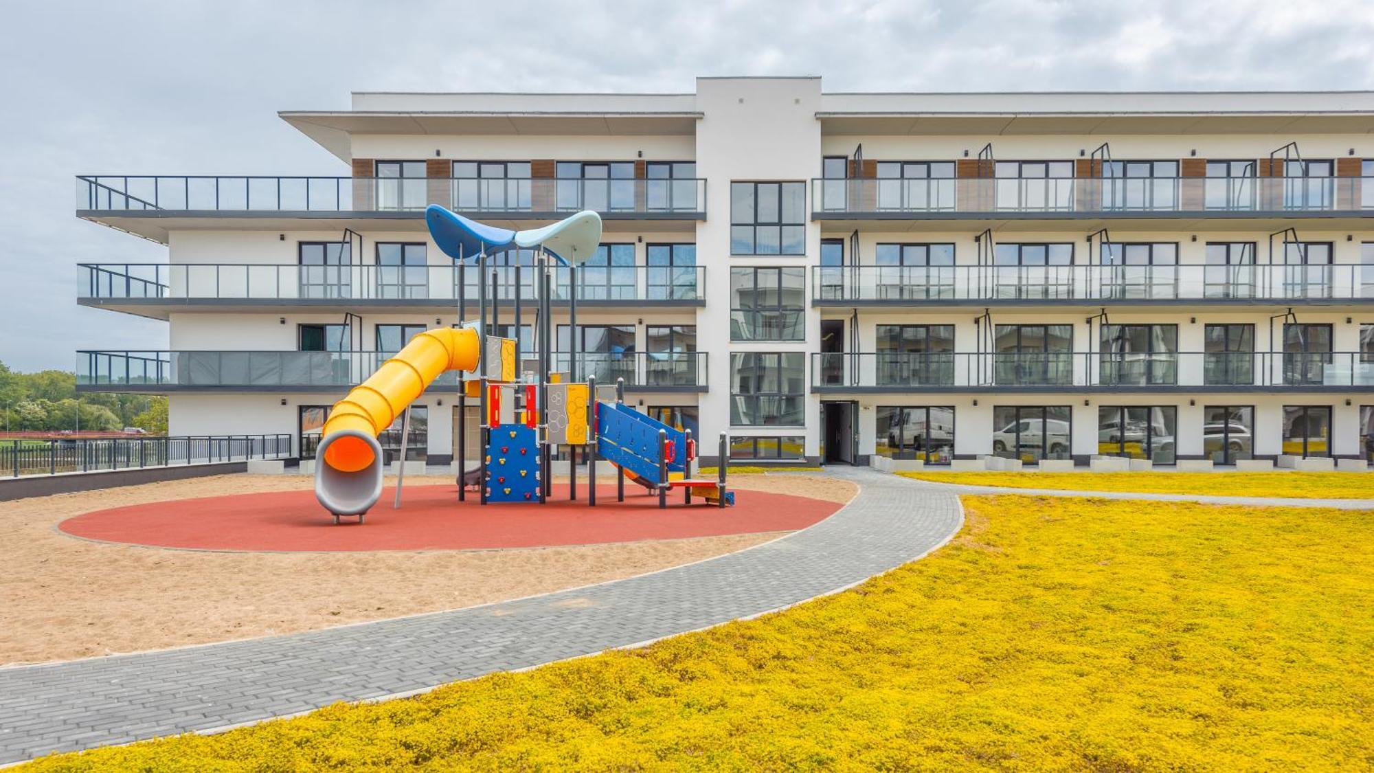 Apartamenty Sun & Snow Sagaris Z Basenem Dziwnów Buitenkant foto